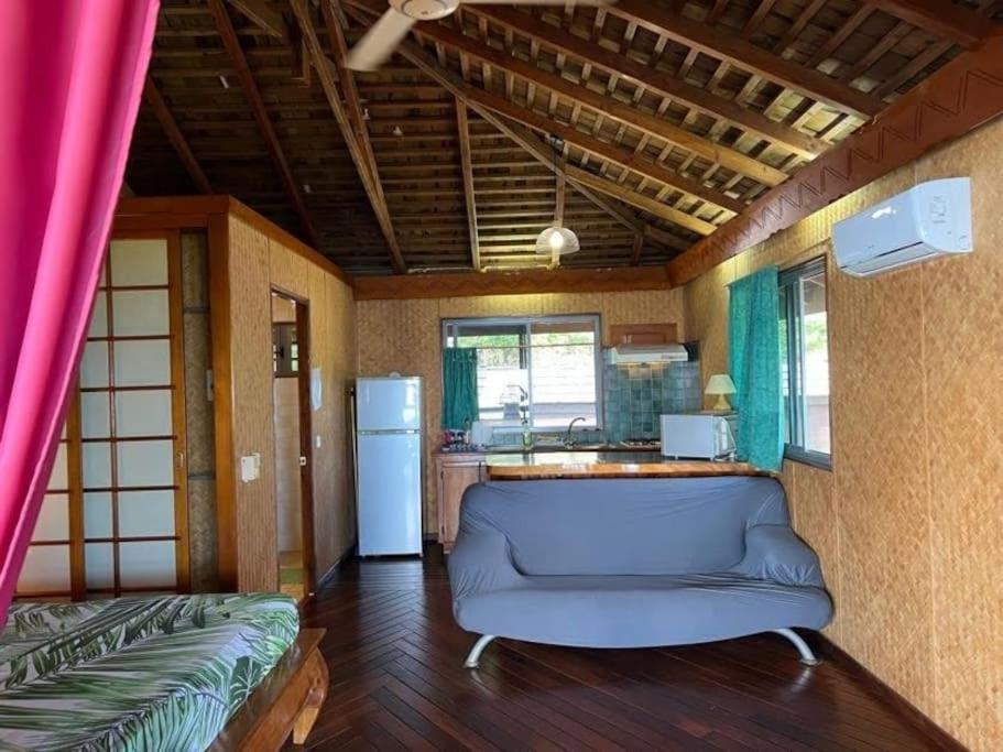 Tehuarupe Surf Studio 2 Haapiti Exterior photo