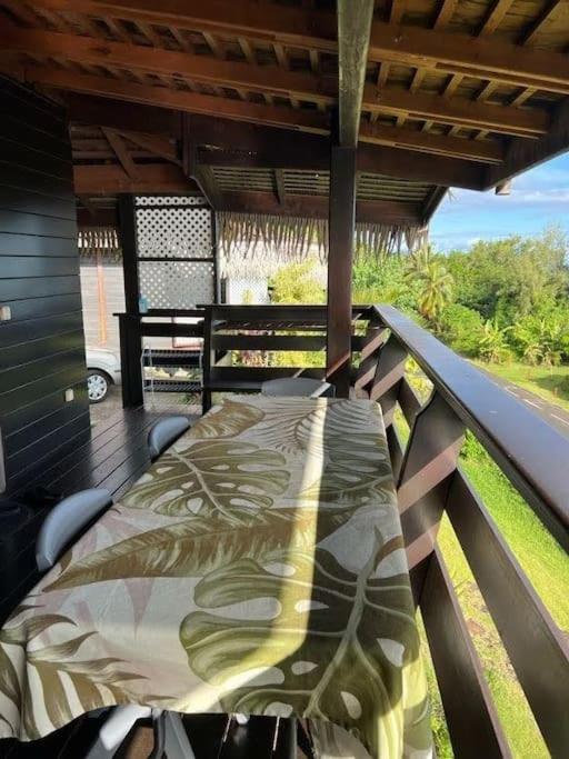 Tehuarupe Surf Studio 2 Haapiti Exterior photo