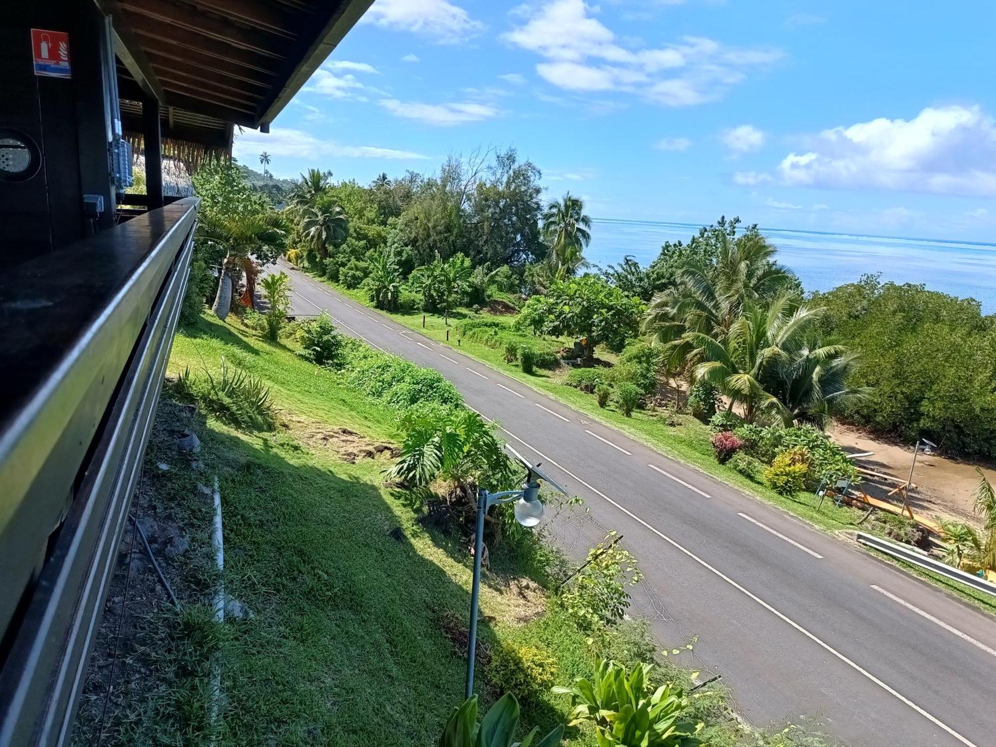 Tehuarupe Surf Studio 2 Haapiti Exterior photo
